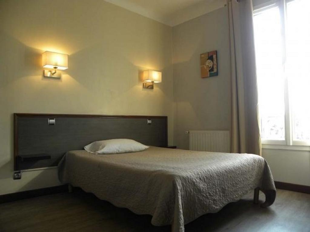 Hotel Le Bellevue - Paris Porte D'Orleans Cachan Zewnętrze zdjęcie